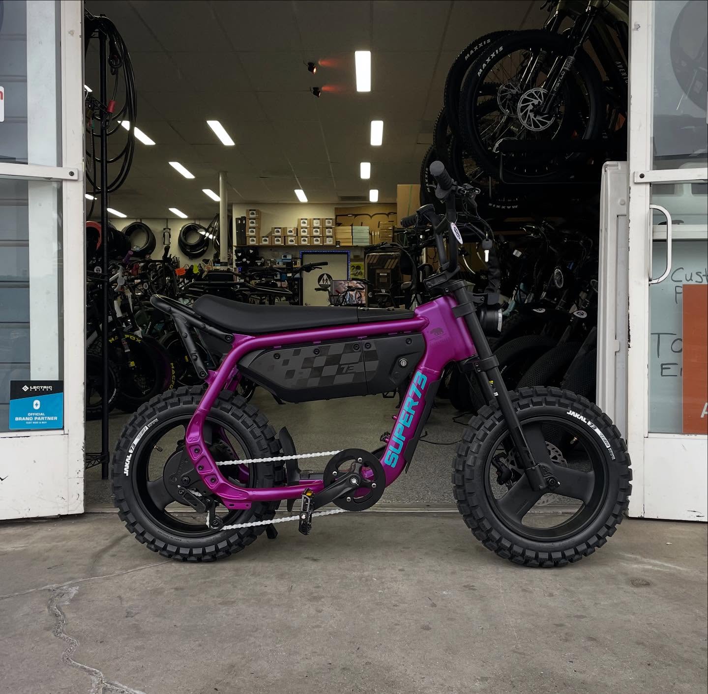 New Super 73 MZFT bikes are in and selling fast. Test ride and buy from the best 

#super73 #ebikeshop #bikeshop #orangecounty #electricbike #ebike #emoto #danapoint